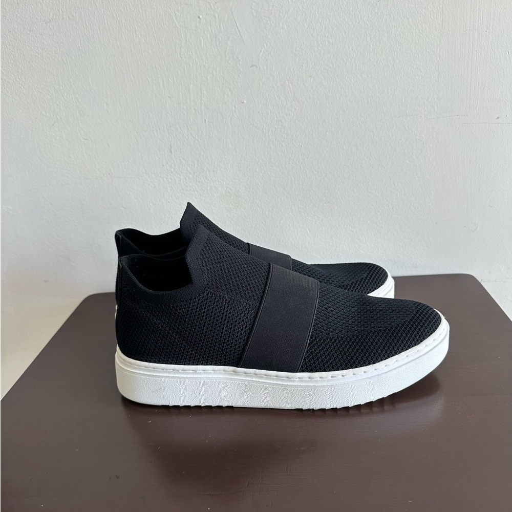 Eileen Fisher Platform Black Stretch Knit Style Slip On Sneakers Size 10